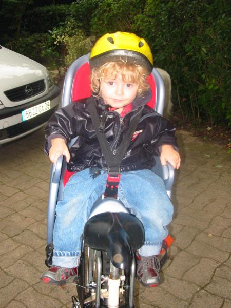 Je vais � la garderie!